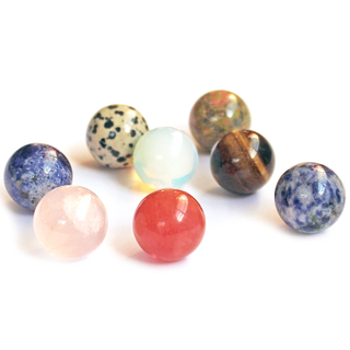 Wholesale natural healing polishing 2-3cm various mini crystal balls sphere ornament for sale