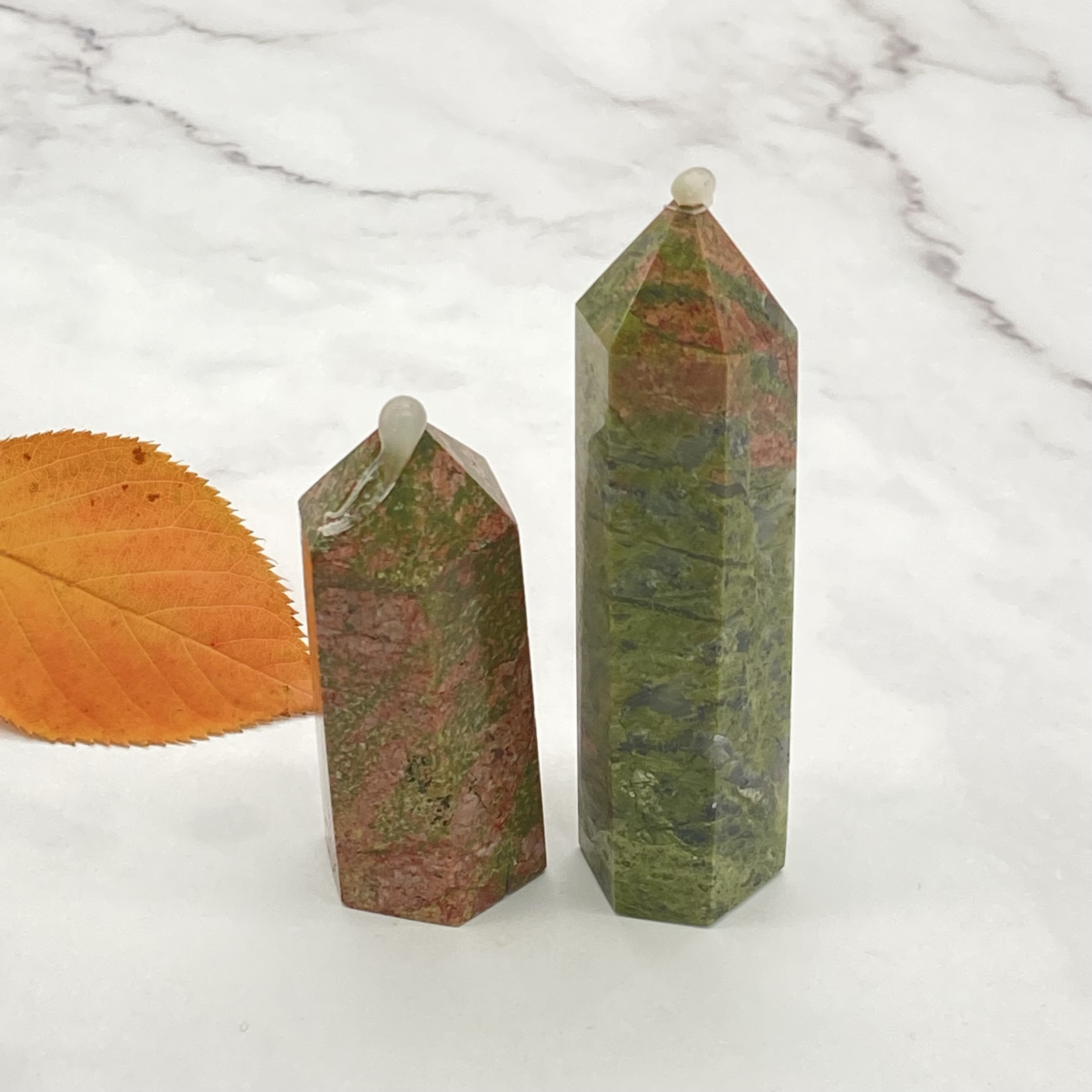 High quality crystals healing stones tower natural crystal point flower green treasure small tower crystal crafts