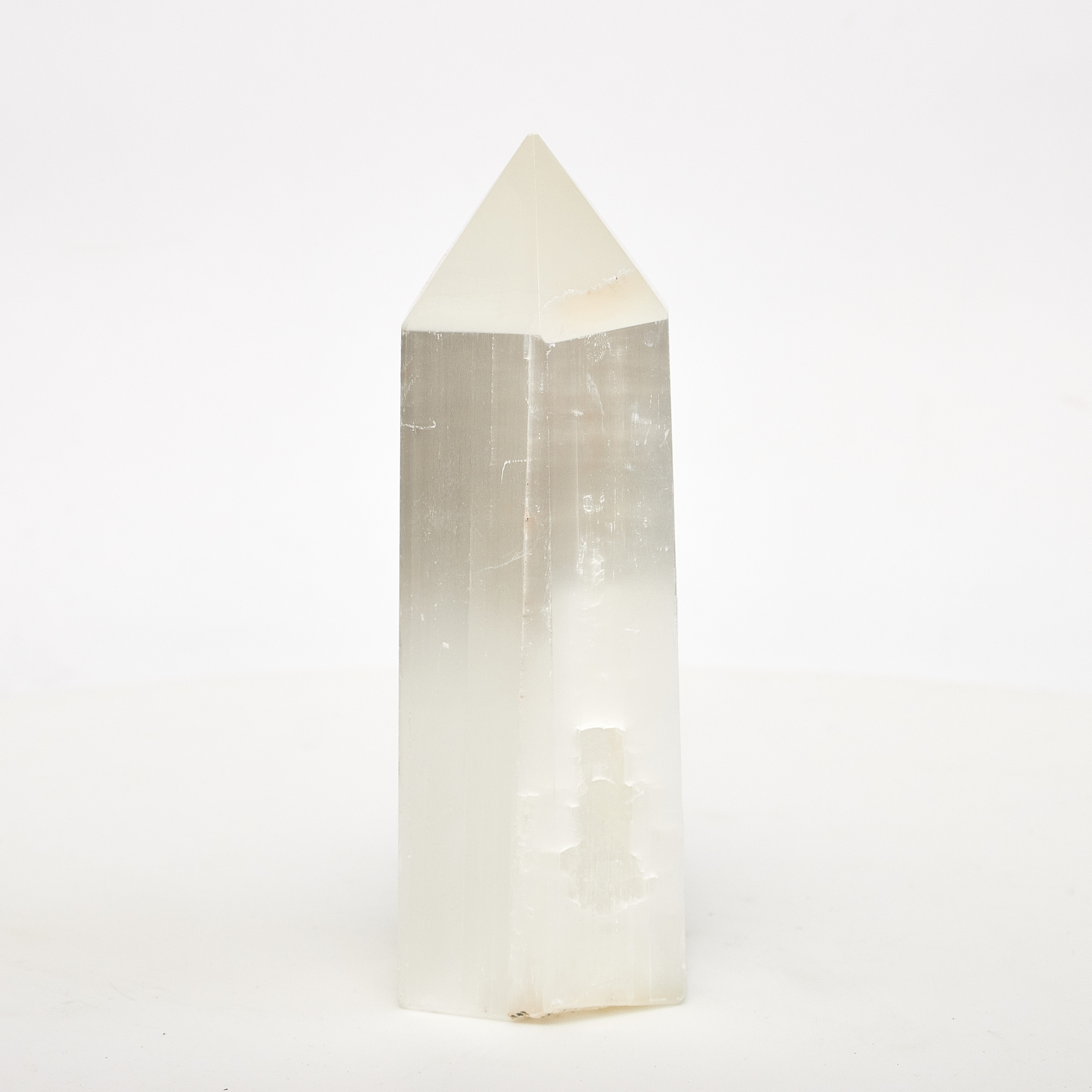 Hot sale Natural crystals healing stones tower selenite point fengshui and healing crystal stone for decoration and gifts