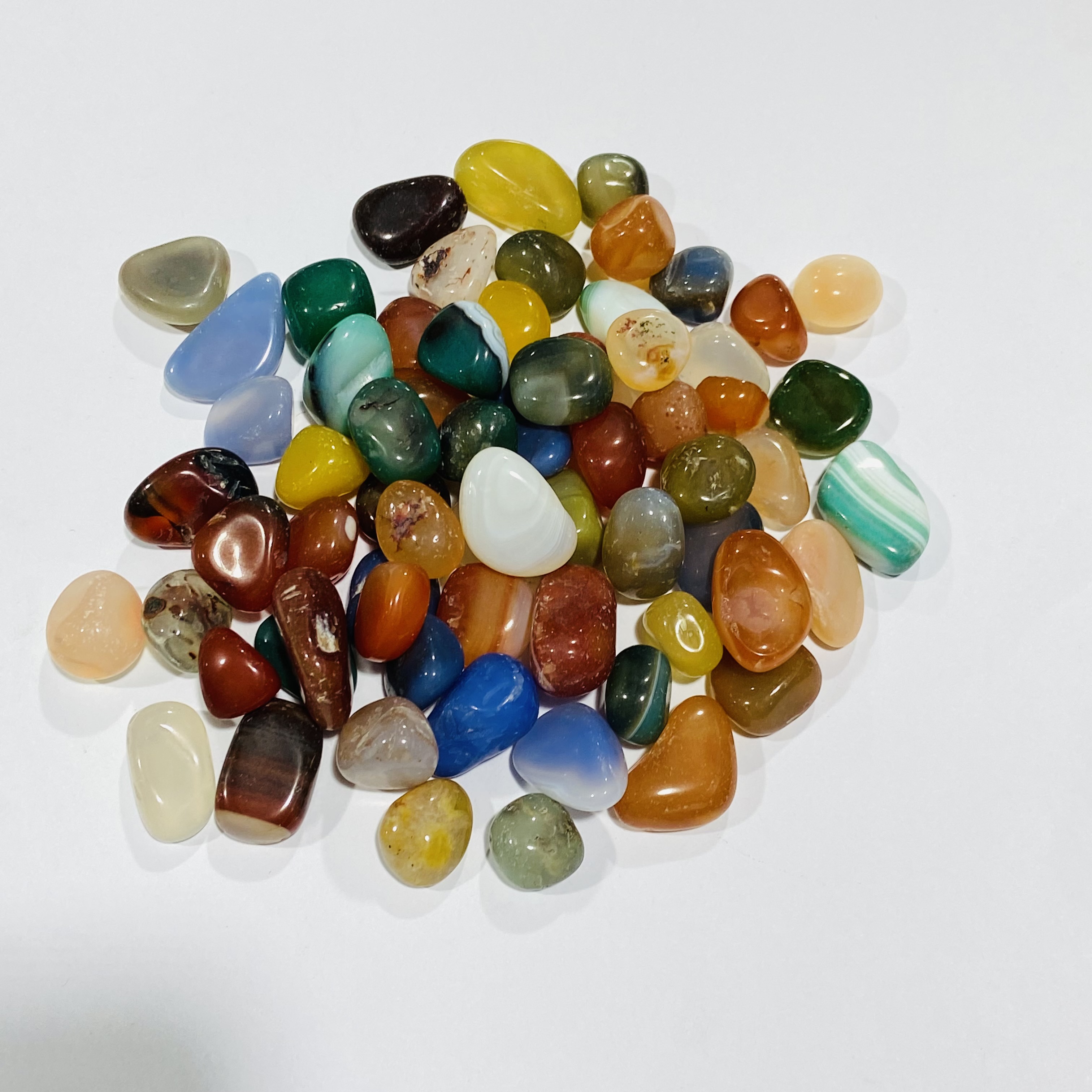 Best Quality Natural crystals healing stones colourful agate Tumbled healing crystal stone for decoration and gifts