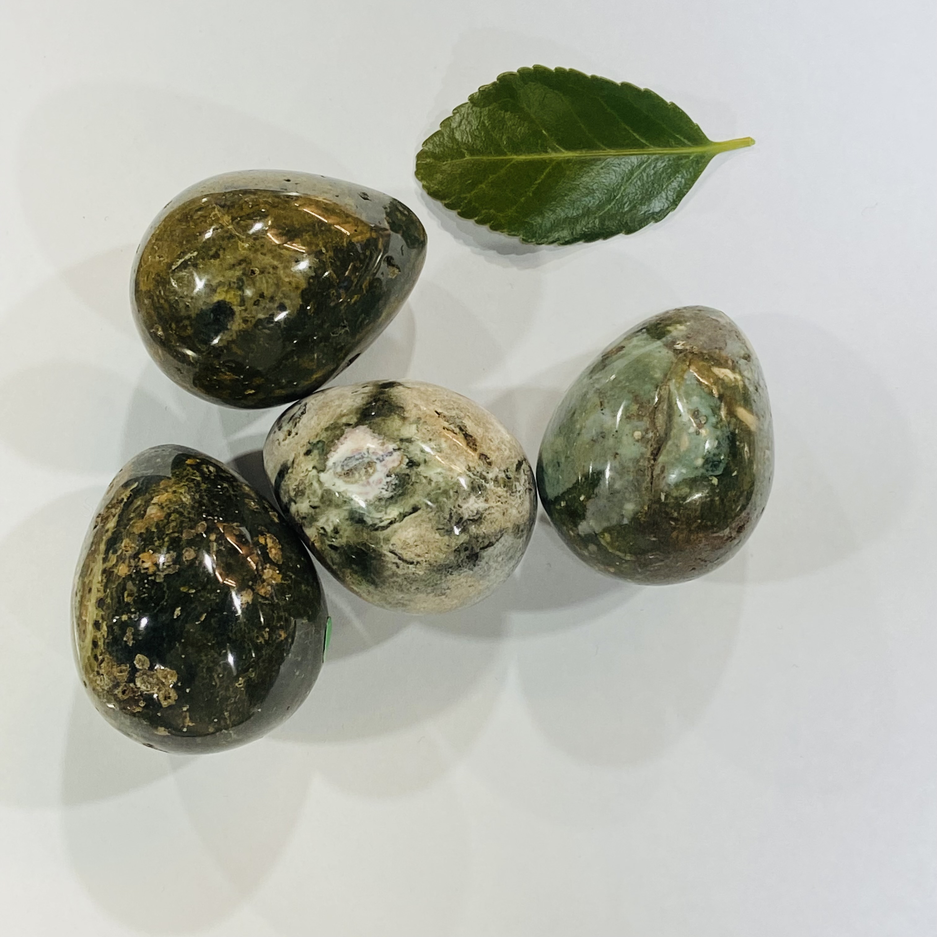 High quality Natural crystals healing stones Ocean Jasper crystal egg stones healing crystal for decoration and gifts