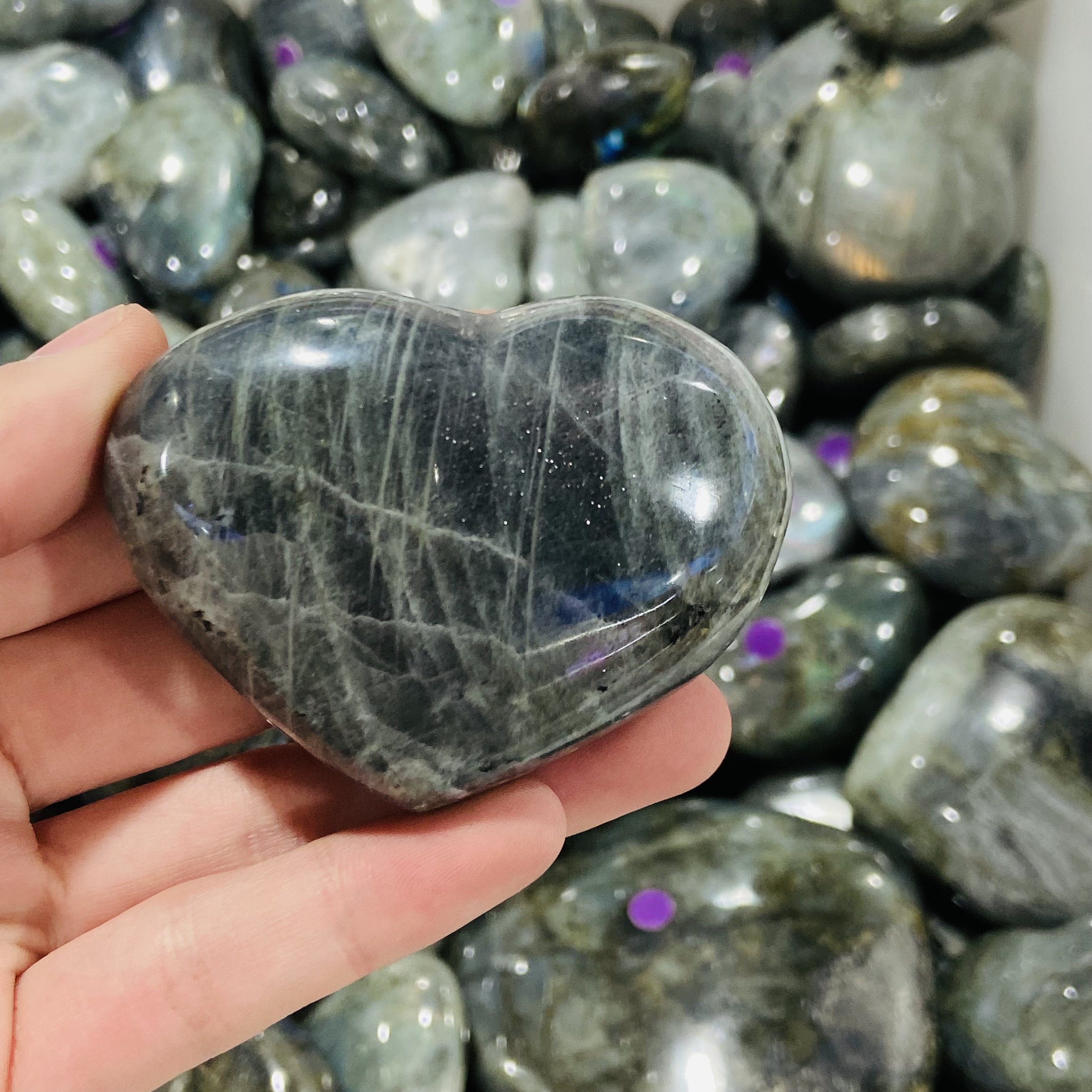 High quality Natural crystals healing stones labradorite stone Crystal hearts healing crystal for decoration and gifts