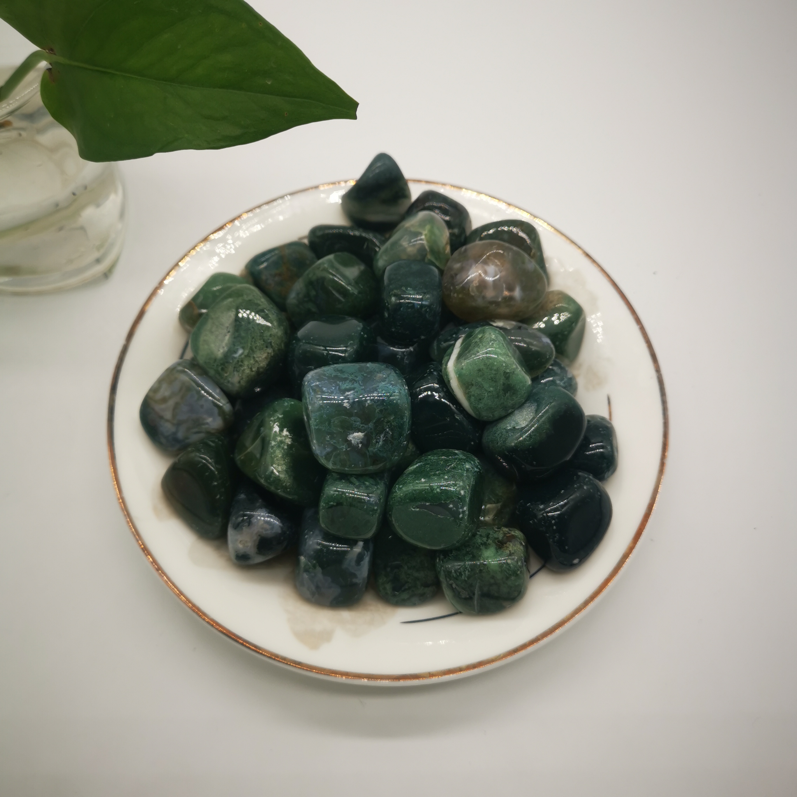 Natural Polished Green Moss Agate Gravel Bulk Wholesale Healing Crystal Aquatic agate Tumbled Stone Price For Gifts