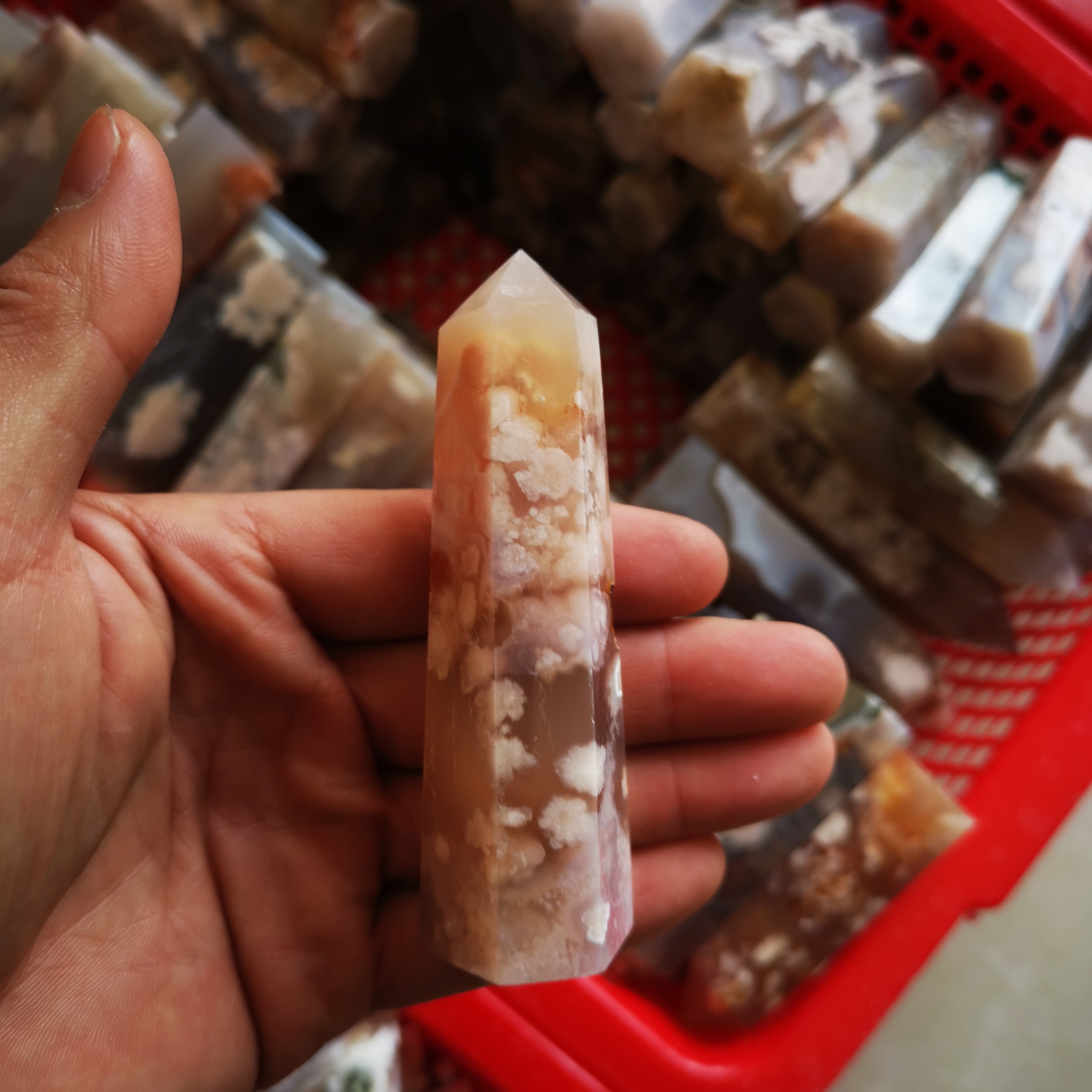 Best selling natural reiki flower agate tower crafts energy healing cherry blossom agate crystal tower point for fengshui