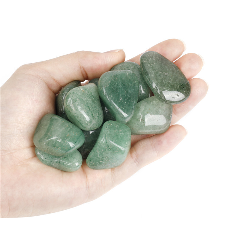 Natural polished crystal mineral gravel wholesale 2-3cm healing crystal green aventurine tumble stone gift box set