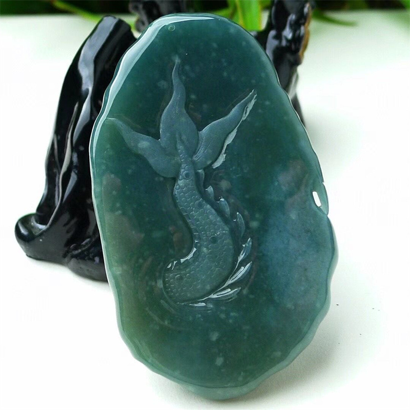 Natural Reiki Animal Crystal Carving Gem Double Color Yellow Jade Dragon Pendant Hand Carving Crafts Decoration