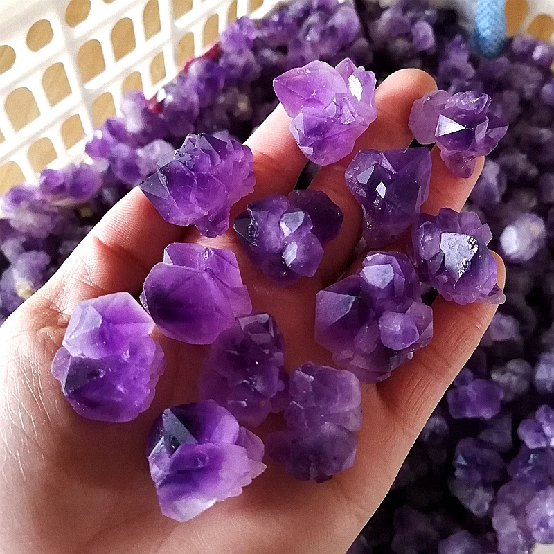 Wholesale natural Quartz Crystal amethyst crystals healing stones amethyst small crystal cluster for decoration