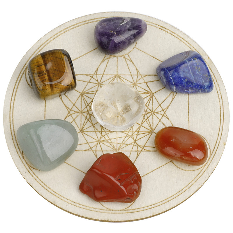 Wholesale Mixed Irregular Natural Crystal Healing Gem Stone Bulk 7 Chakra wooden disc crystal polished tumbled stones gifts set