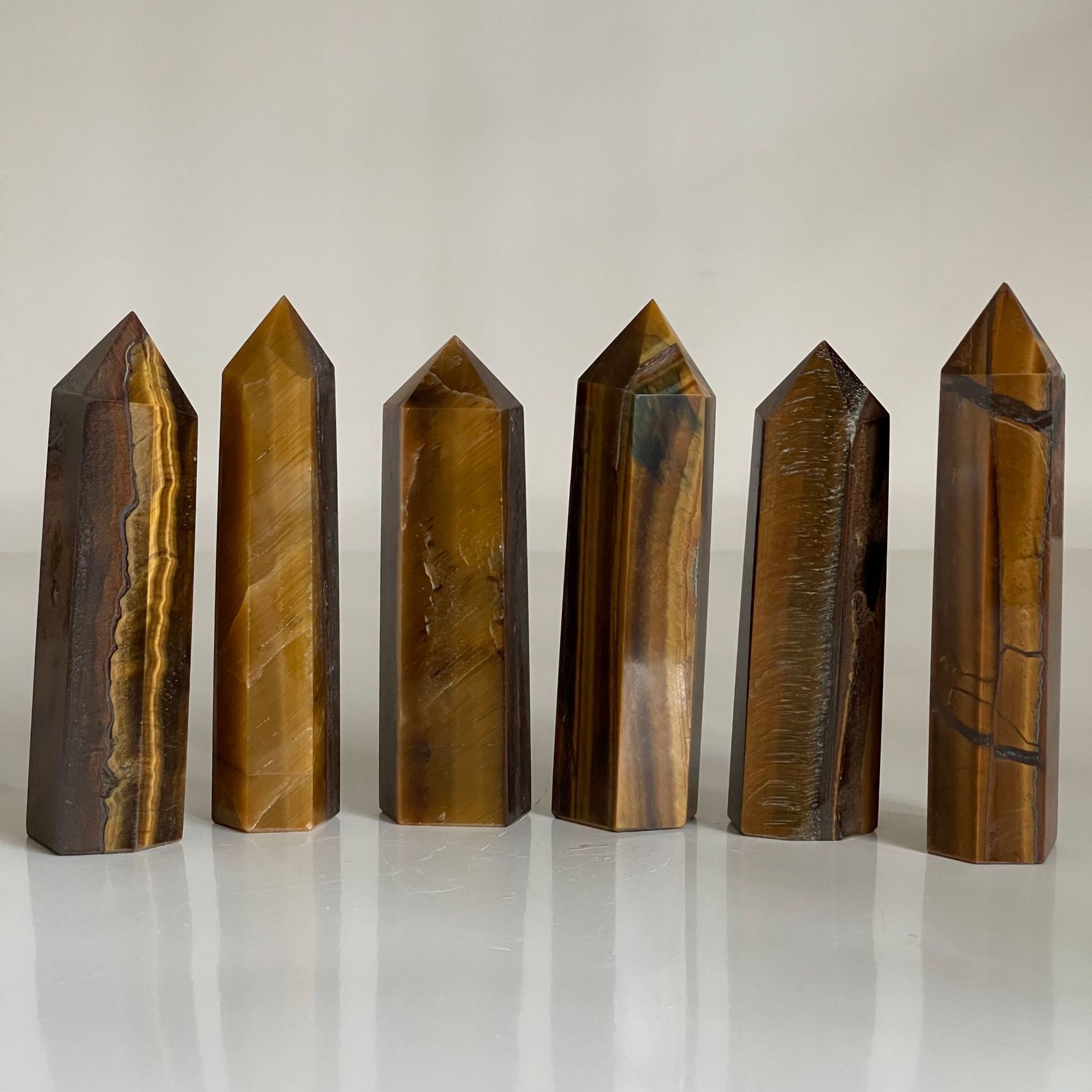 Tigers eye crystal healing stones crafts polished yellow tiger eye stone crystal tower wholesale