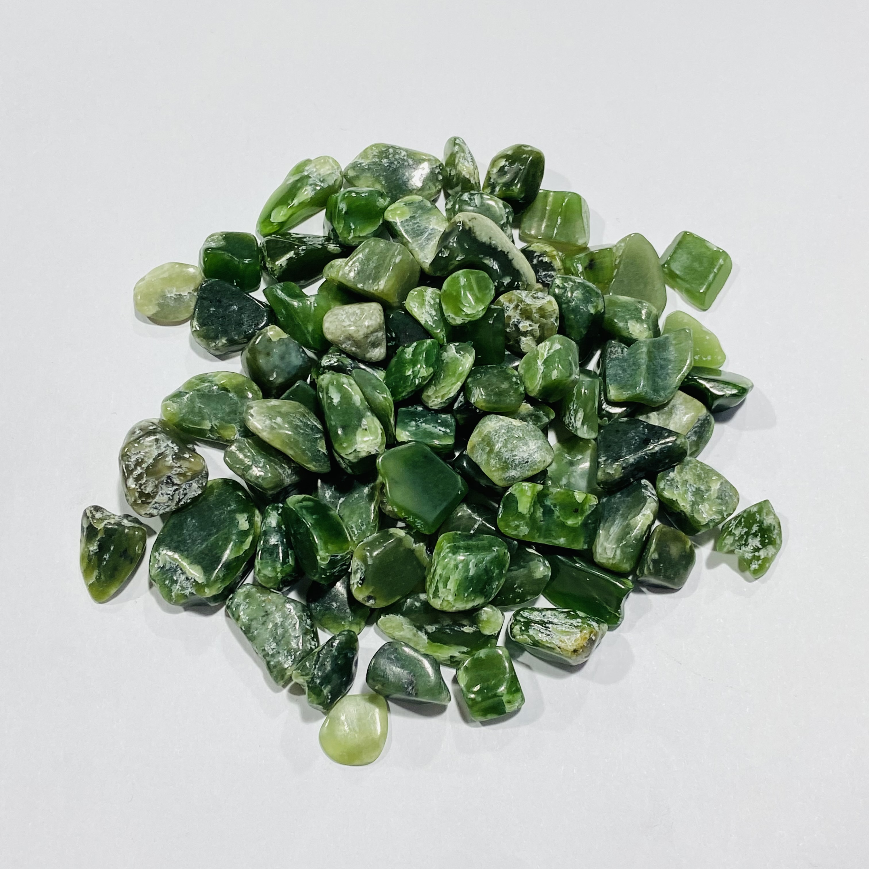 High quality Natural crystals healing stones jasper Tumbled fengshui and healing crystal stone for decoration and gifts