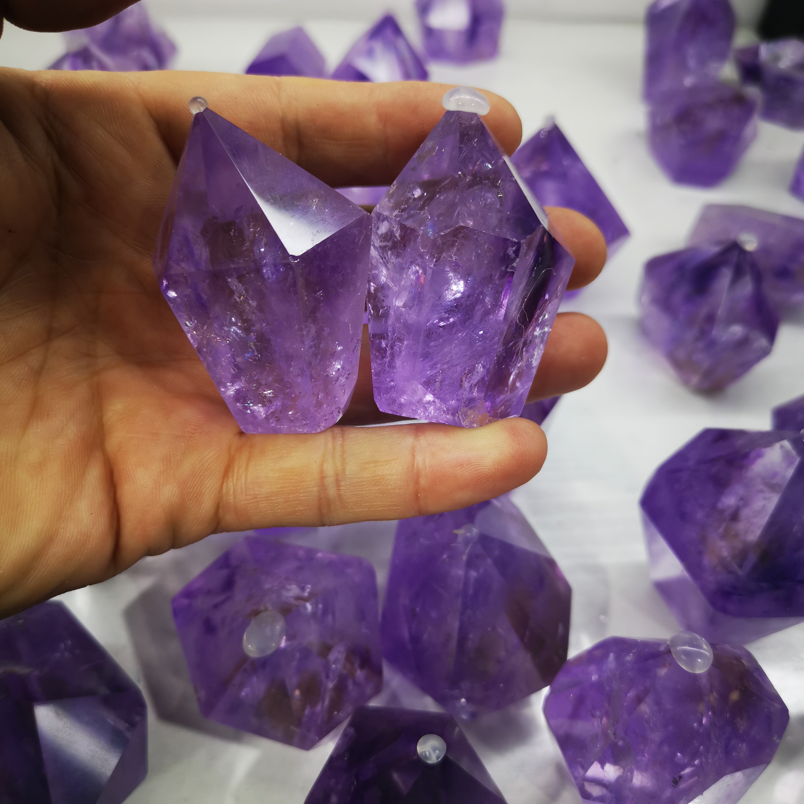 Natural Amethyst Crystal Mineral Gemstone Healing Reiki Amethyst Points Polished For Fengshui Decoration