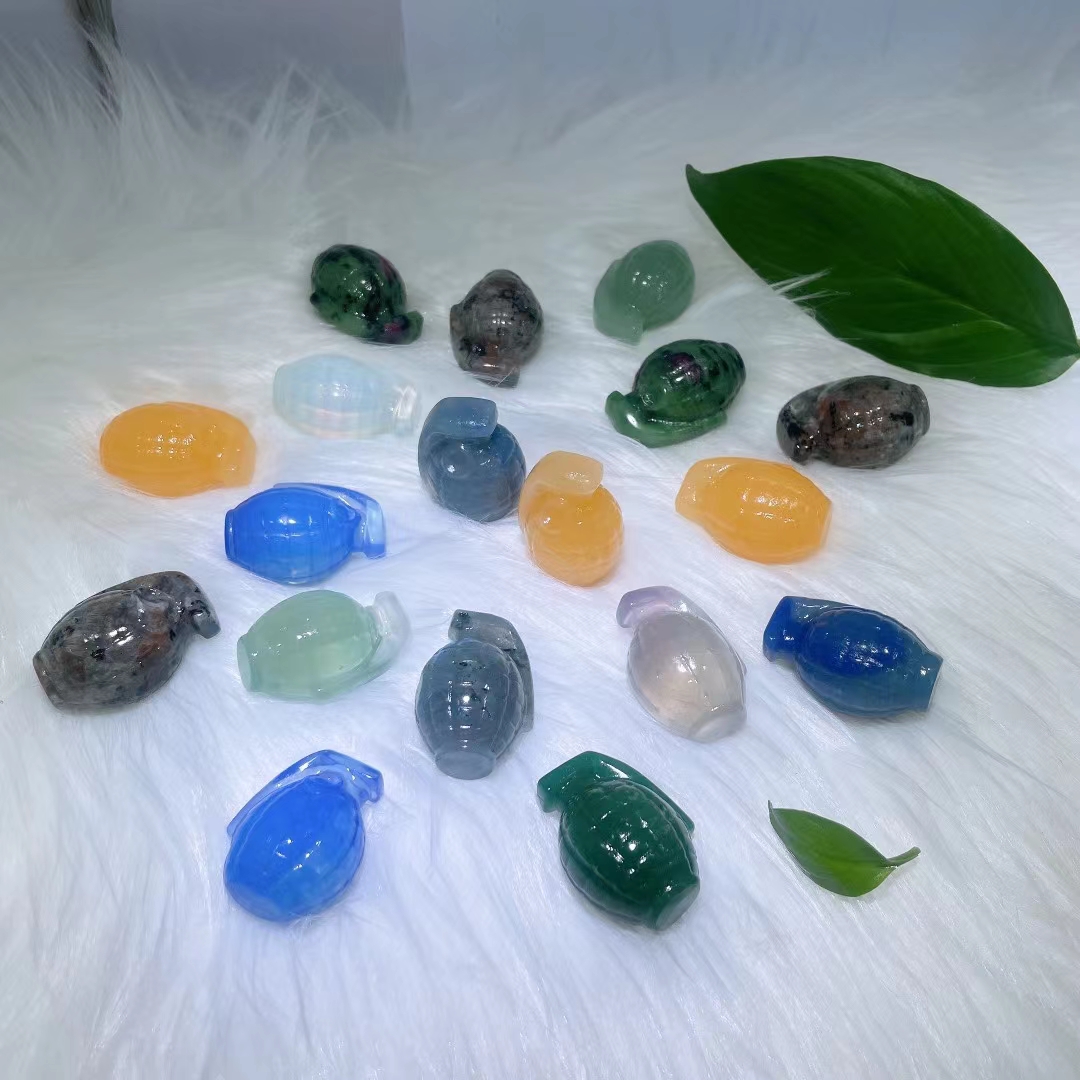 High quality mini carved crystals gemstone polished healing crystal grenades carvings wholesale for crystal crafts