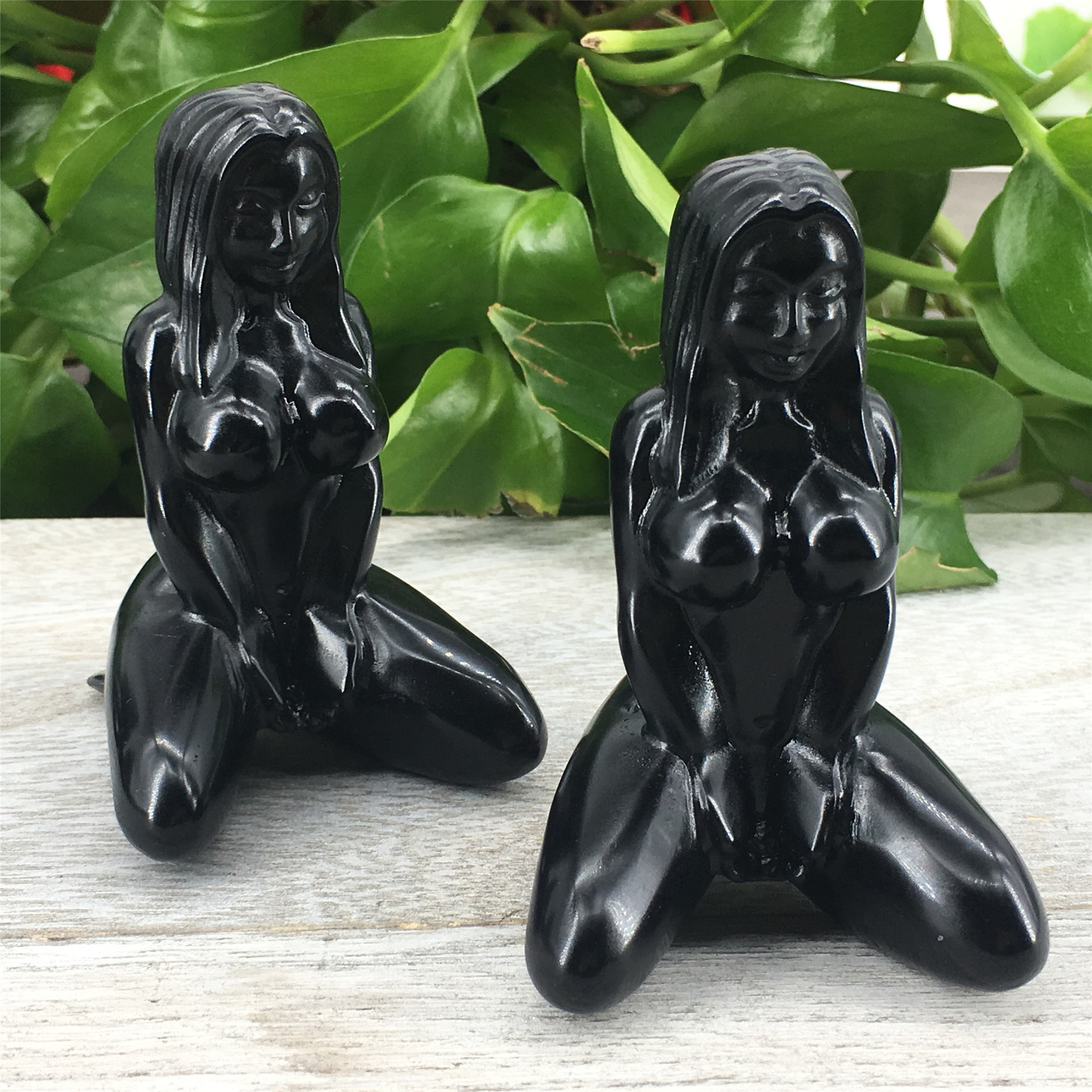 SAMEI Jewelry Wholesale Carved Crystal Woman Body Crafts Decorated Good Price Wholesale Natural Healing Mini Obsidian Crystal