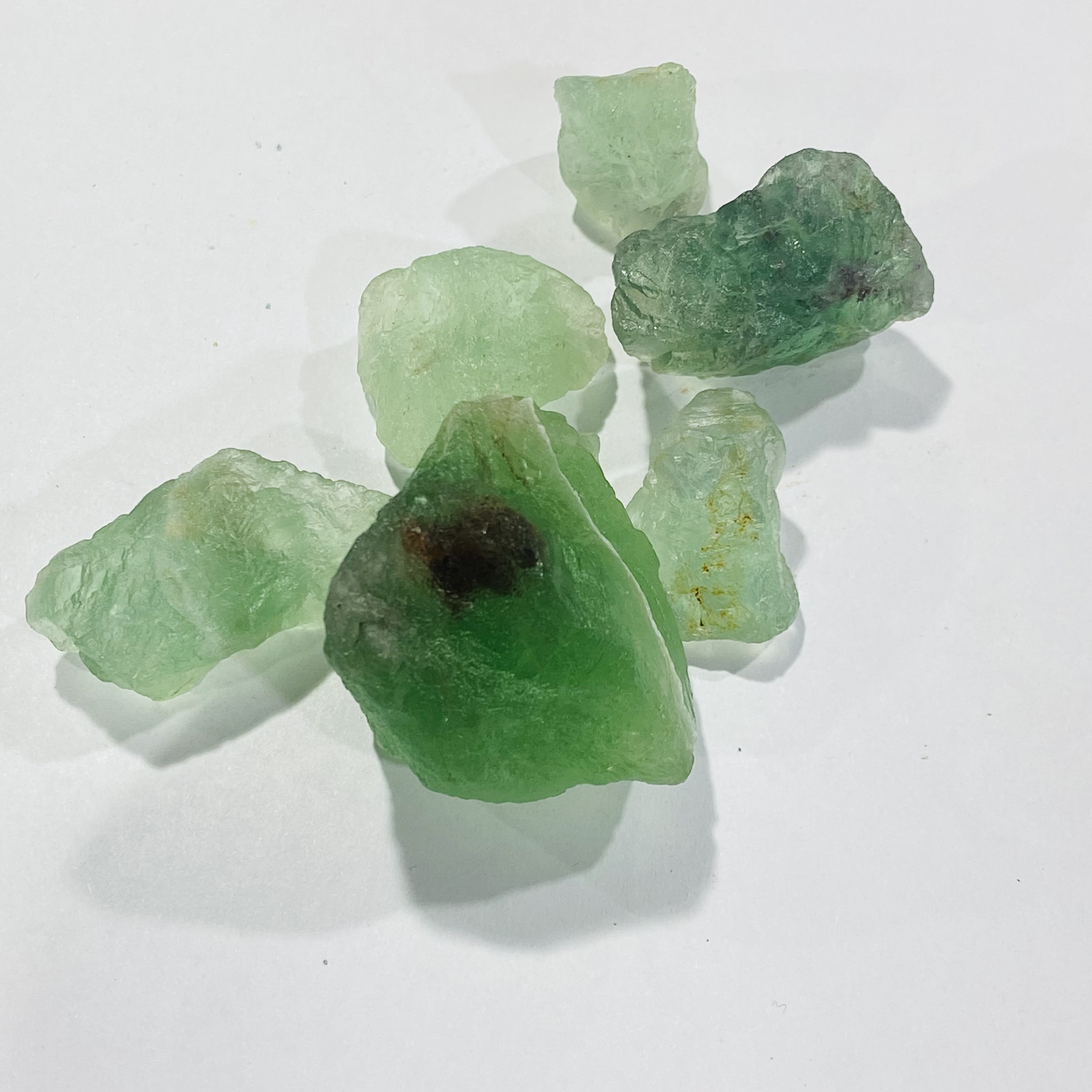 Natural raw crystals healing stones mineral energy stone high quality reiki healing green fluorite raw stone