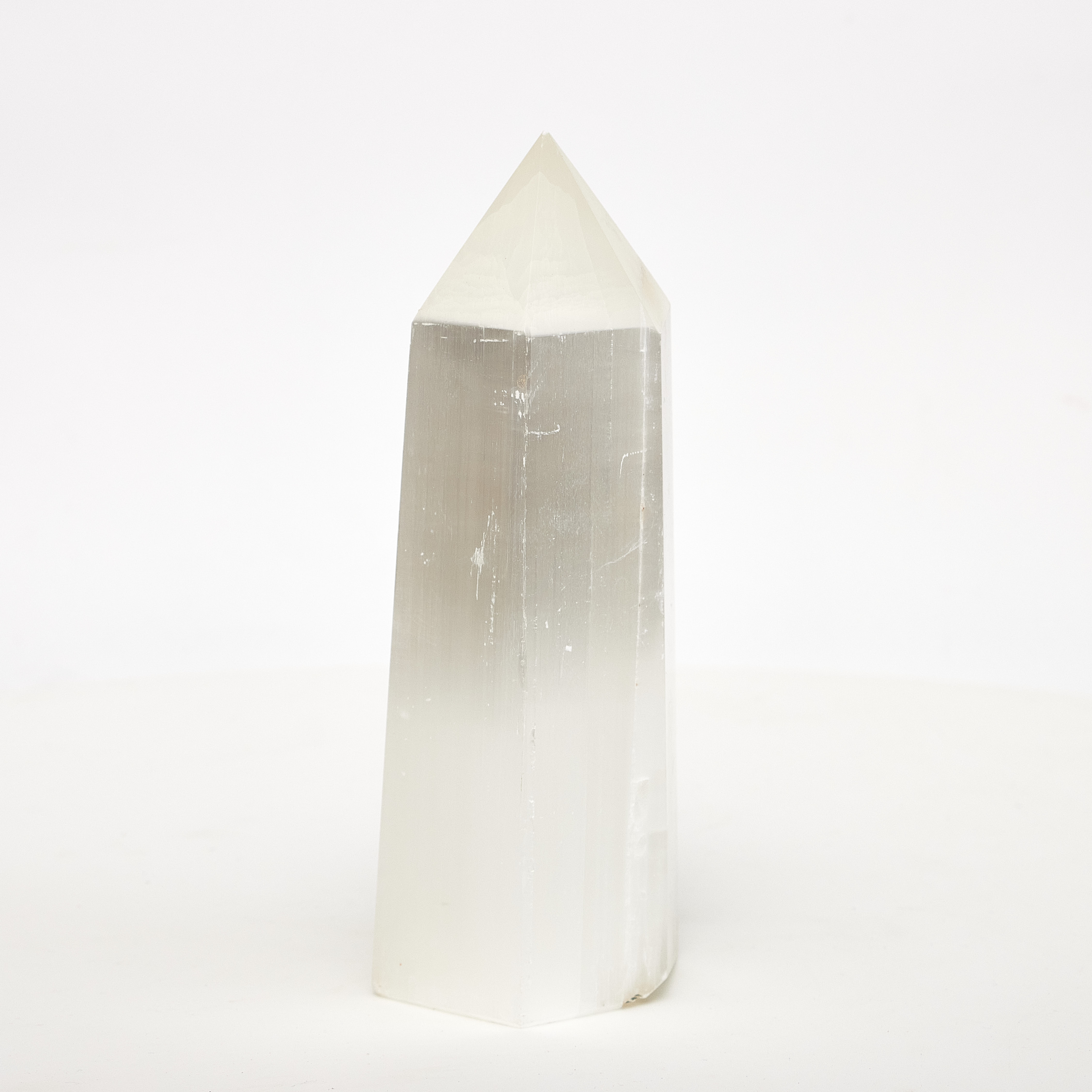 Hot sale Natural crystals healing stones tower selenite point fengshui and healing crystal stone for decoration and gifts