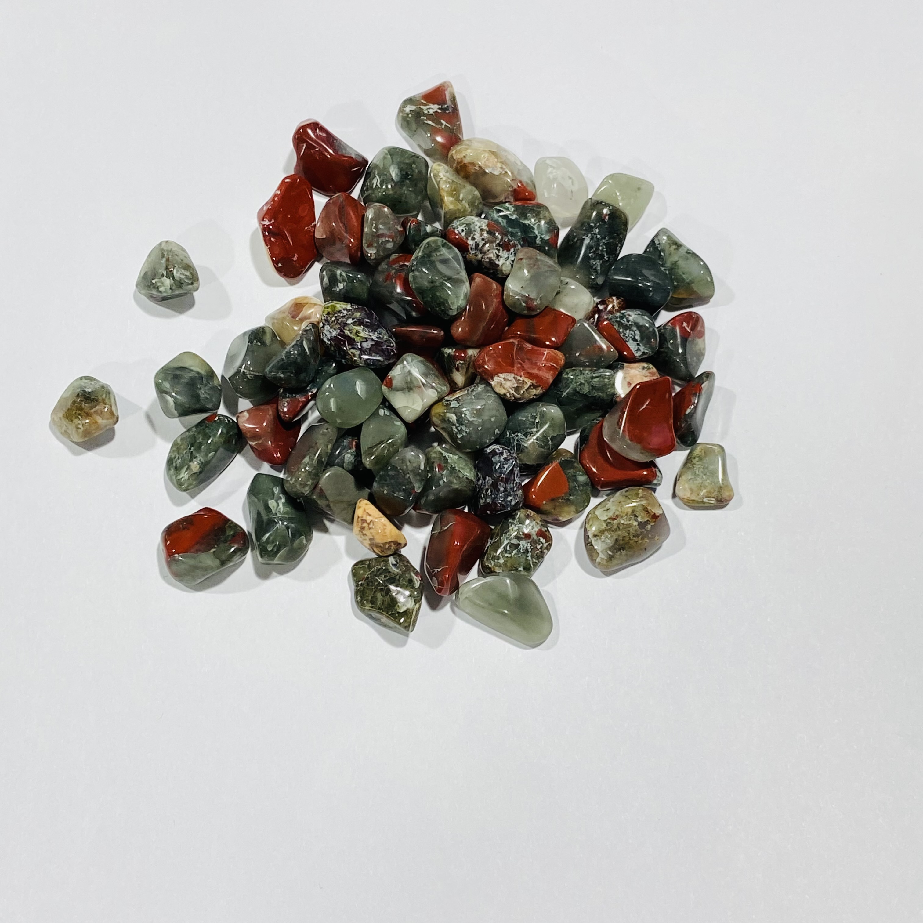 Healing polishing gemstone natural quartz crystals healing African blood stones bulk tumbled