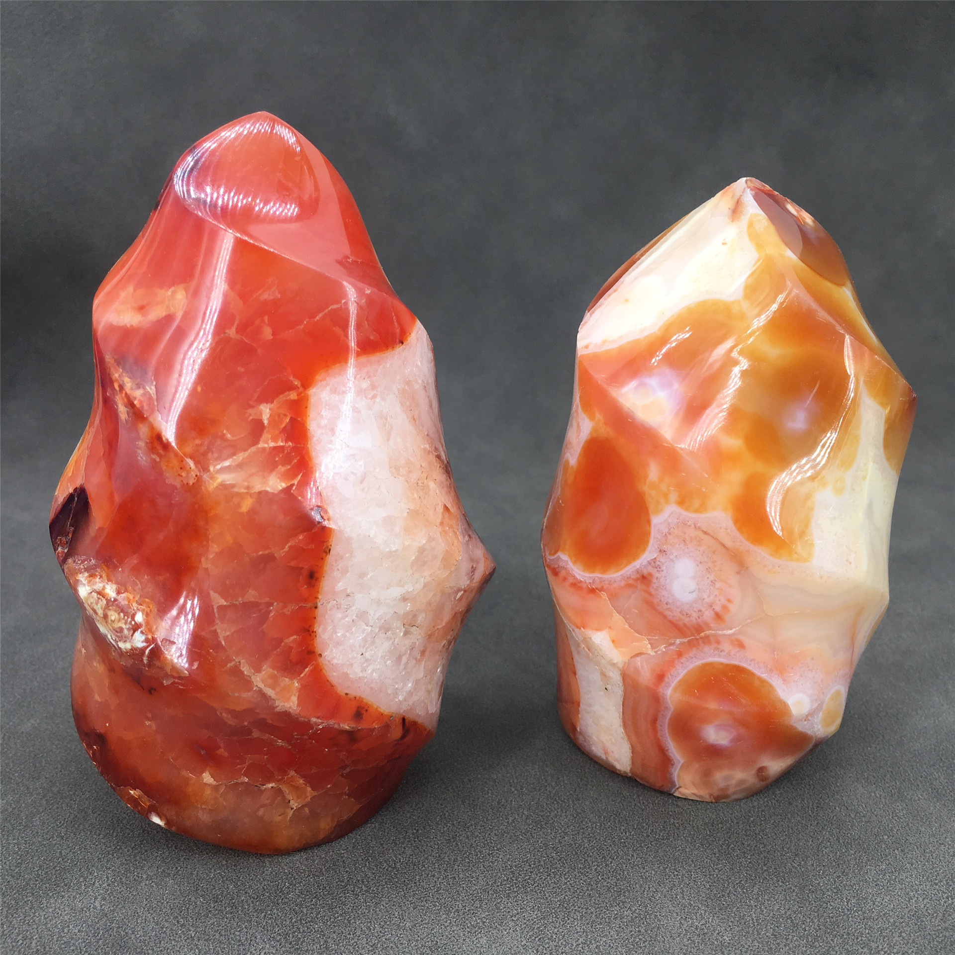 High quality natural reiki agate crystal carvings 8.5cm red agate flame mini crystal carving for home decoration