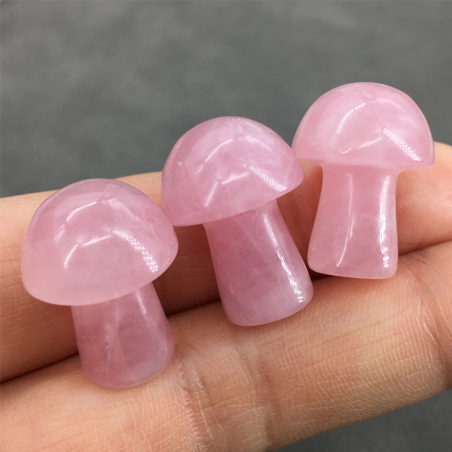 Wholesale crystal healing stone carving natural gemstone mini rose crystal mushroom carving handicraft