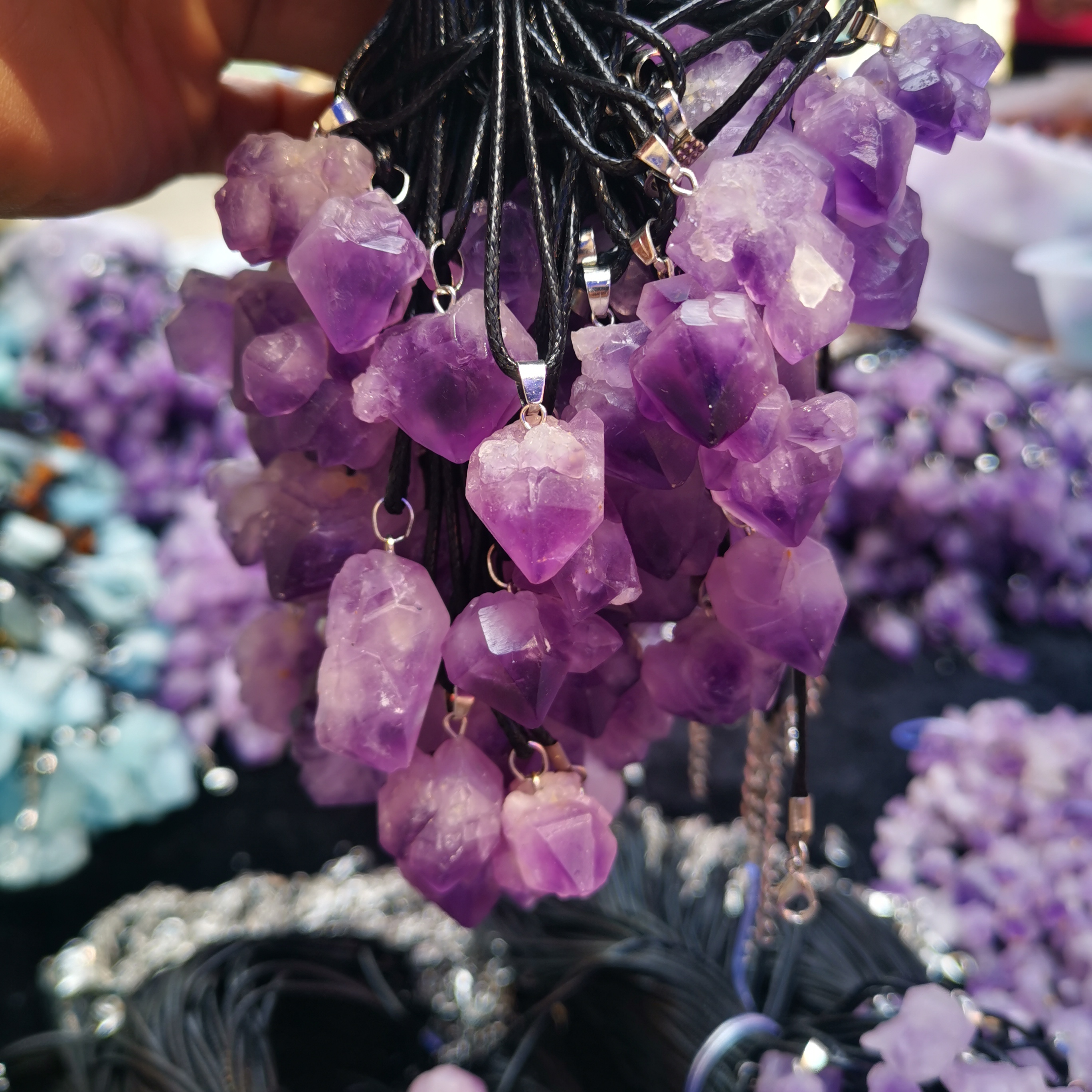 Wholesale amethyst stone natural healing reiki raw small amethyst flower jewelry crystal pendant for decoration